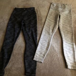 2 pairs of yoga pants